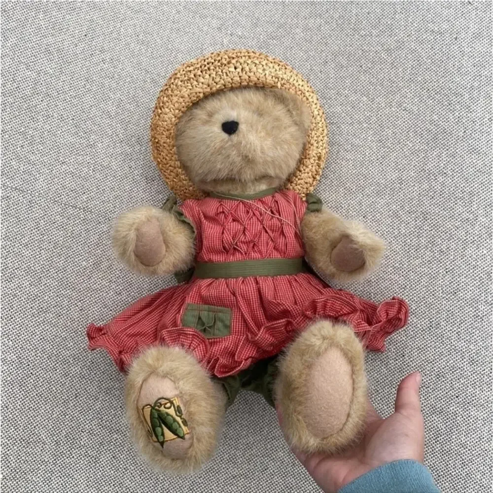 Boyds Bear Best Dressed Series “April Mae Mcveggie” 16